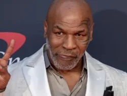 Mike Tyson Buka Suara usai Alami Pusing dan Mual Parah di Pesawat Yang Di Naikinya