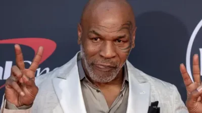 Mike Tyson Buka Suara usai Alami Pusing dan Mual Parah di Pesawat Yang Di Naikinya