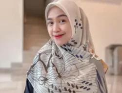 Ria Ricis Akui Salah Sudah Beri HP Bekas Pakai ke Terduga Pelaku Pemerasan