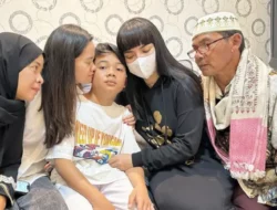 Dinar Candy Lulus Kuliah, Kini Sandang Gelar Sarjana Manajemen