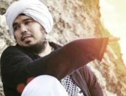 Ustadz Derry Sulaiman Didatangi Dali Wassink Lewat Mimpi