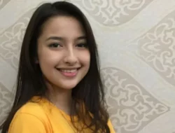 Gemasnya Kamari Wassink, Anak Jennifer Coppen Berhijab Jelang Umroh Bareng Mama
