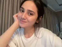 Dihebohkan dengan El Rumi Komentari Unggahan Syifa Hadju dengan Emoji Hati dan Kata Bebe
